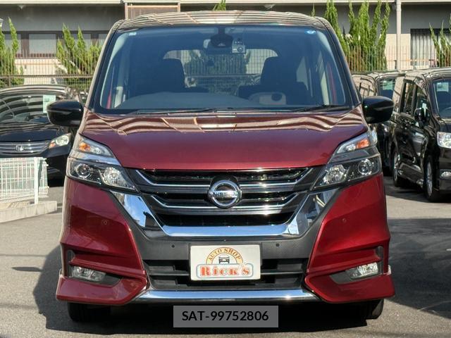 Nissan SERENA 2017-03 8552149-1