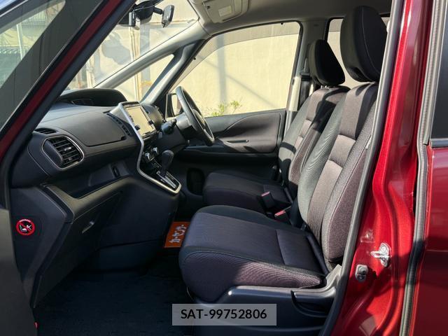 Nissan SERENA 2017-03 8552149-8