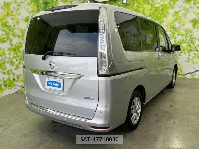 Nissan SERENA 2014-10 8552228-2