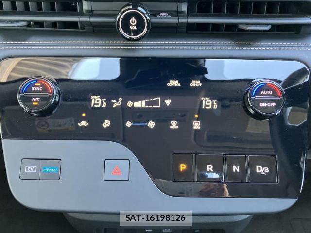 Nissan SERENA 2023-05 8552283-16