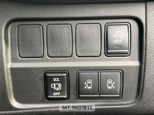 Nissan SERENA 2020-08 8552379-14