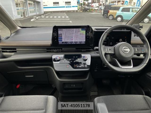Nissan SERENA 2023-10 8552449-3