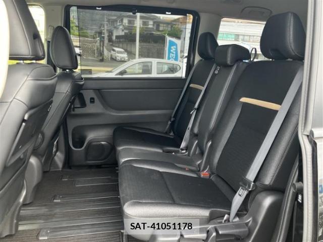 Nissan SERENA 2023-10 8552449-6