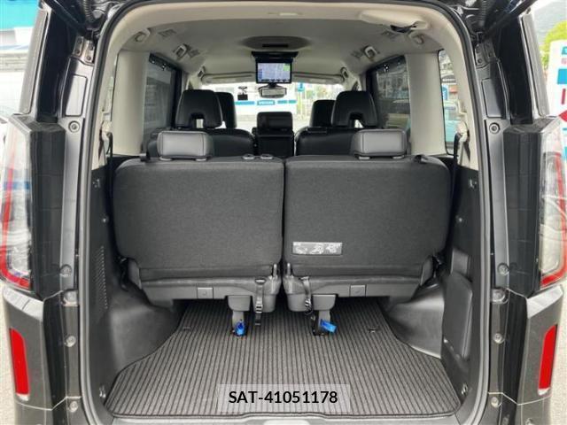 Nissan SERENA 2023-10 8552449-7
