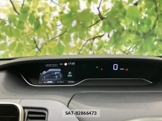 Nissan SERENA 2022-06 8552583-12