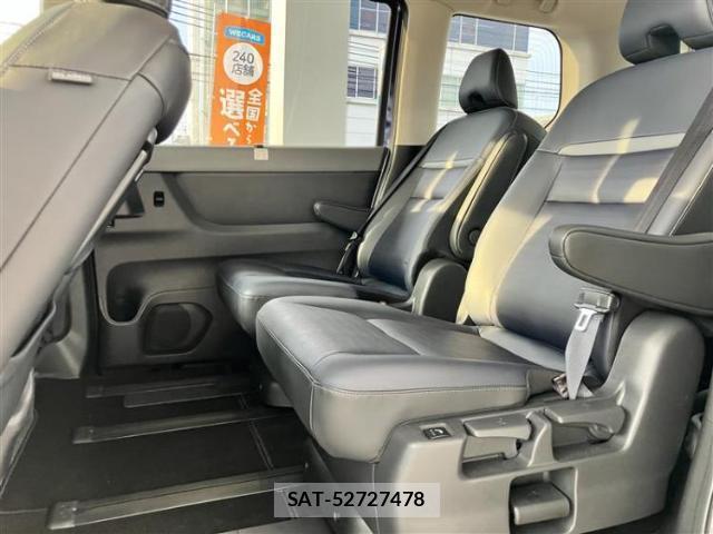 Nissan SERENA 2024-12 8552659-5