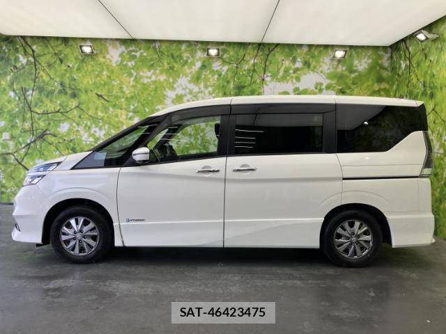 Nissan SERENA 2018-03 8552689-1