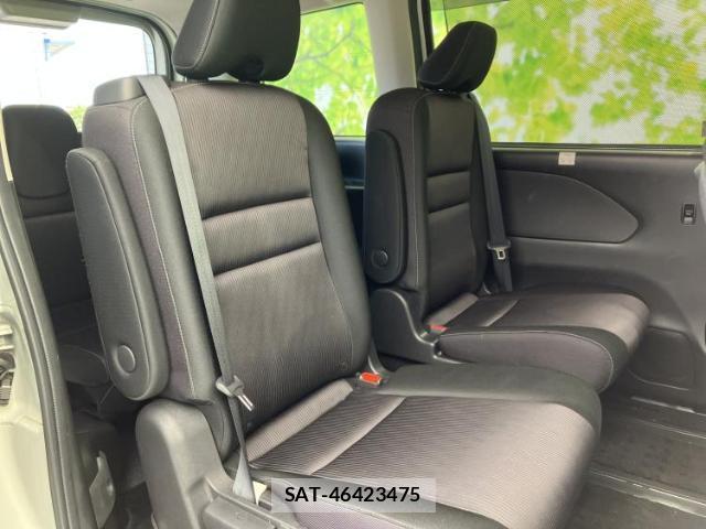 Nissan SERENA 2018-03 8552689-4