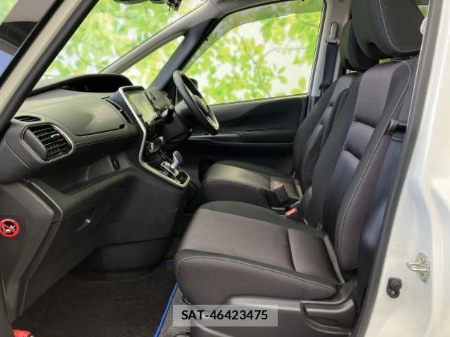 Nissan SERENA 2018-03 8552689-6
