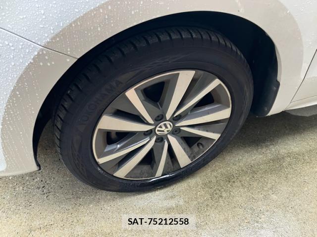 VolksWagen SHARAN 2021-06 8547620-3