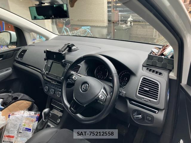 VolksWagen SHARAN 2021-06 8547620-9