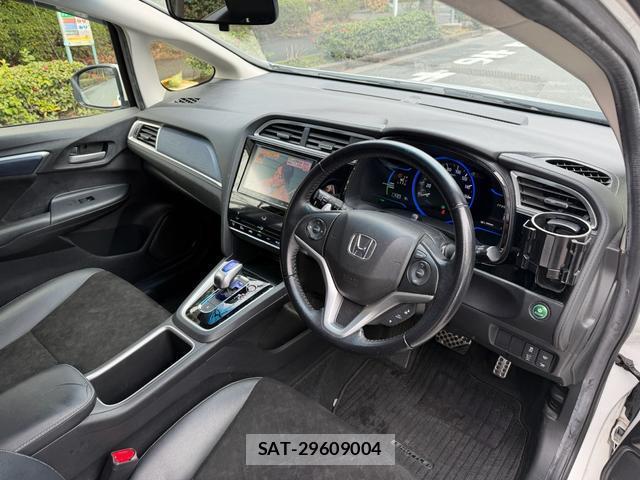 Honda SHUTTLE 2016-01 8551873-9