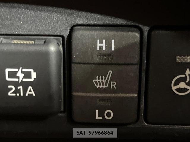 Toyota SIENTA 2019-12 8545469-5