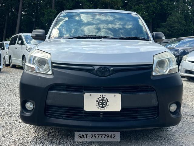 Toyota SIENTA 2014-03 8545493-2