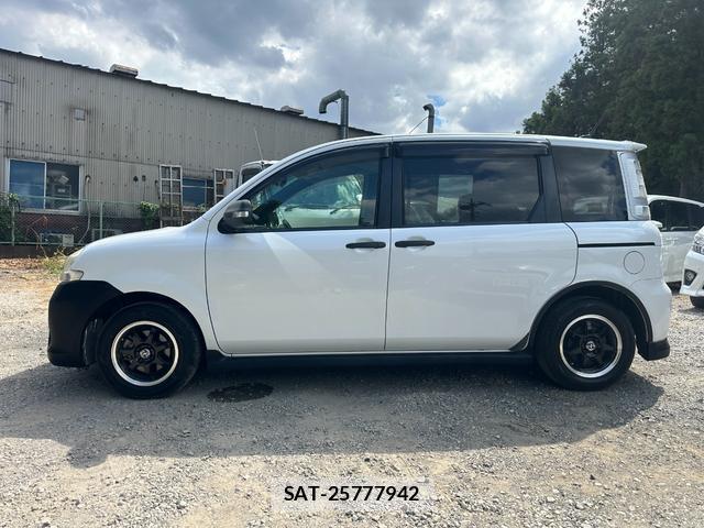 Toyota SIENTA 2014-03 8545493-4