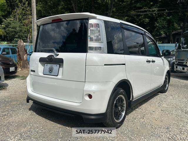 Toyota SIENTA 2014-03 8545493-7
