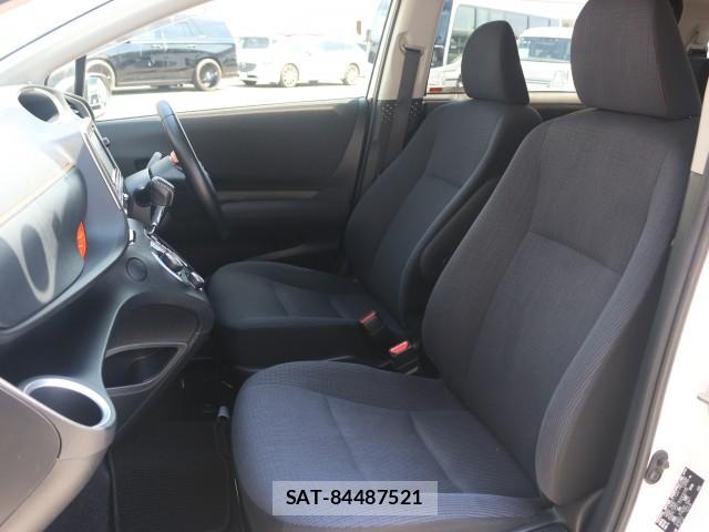 Toyota SIENTA 2015-09 8545899-5