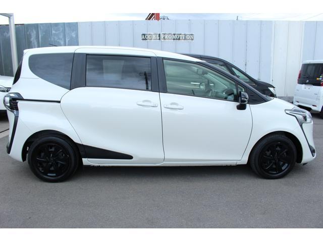 Toyota SIENTA 2021-06 8545950-13