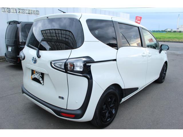Toyota SIENTA 2021-06 8545950-16