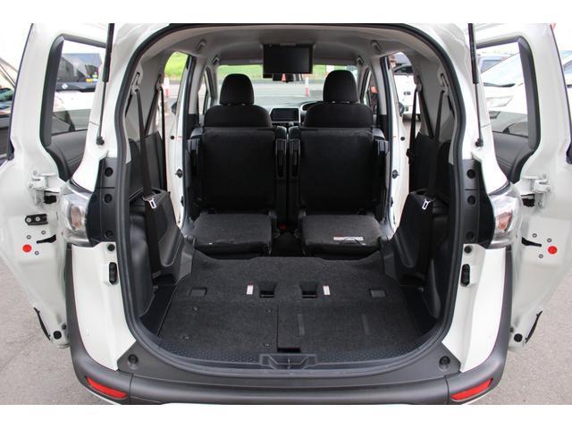 Toyota SIENTA 2021-06 8545950-17