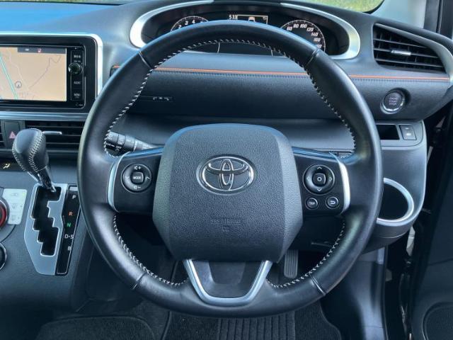 Toyota SIENTA 2016-03 8546162-12