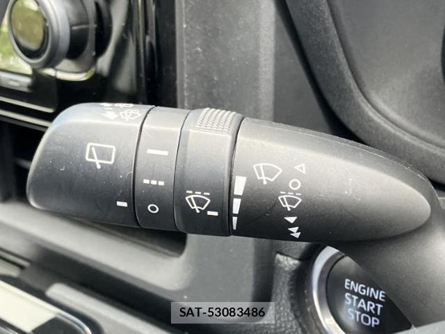 Toyota SIENTA 2023-06 8546164-14