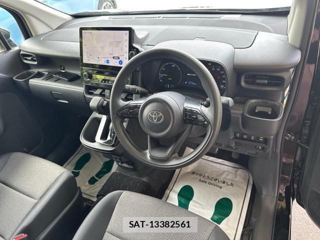 Toyota SIENTA 2023-05 8546177-11