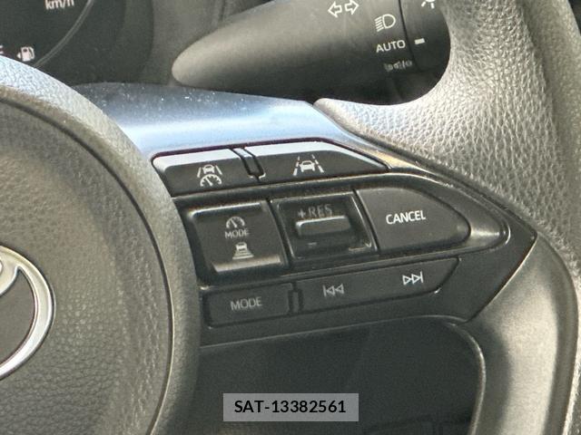 Toyota SIENTA 2023-05 8546177-16