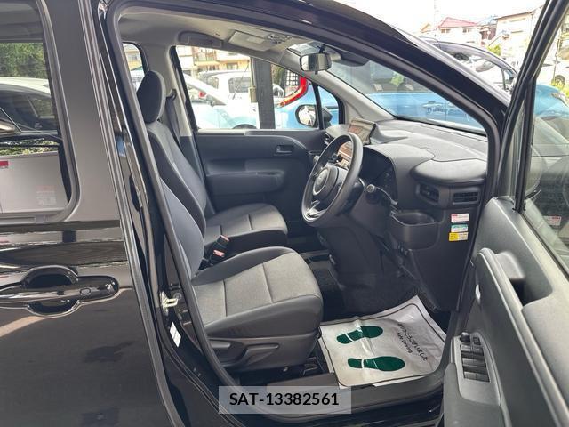 Toyota SIENTA 2023-05 8546177-9