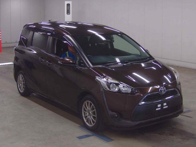 Toyota SIENTA 2016-12 8546415-0