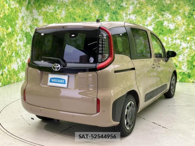 Toyota SIENTA 2026-05 8546815-2