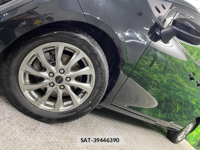 Toyota SIENTA 2017-10 8546859-11