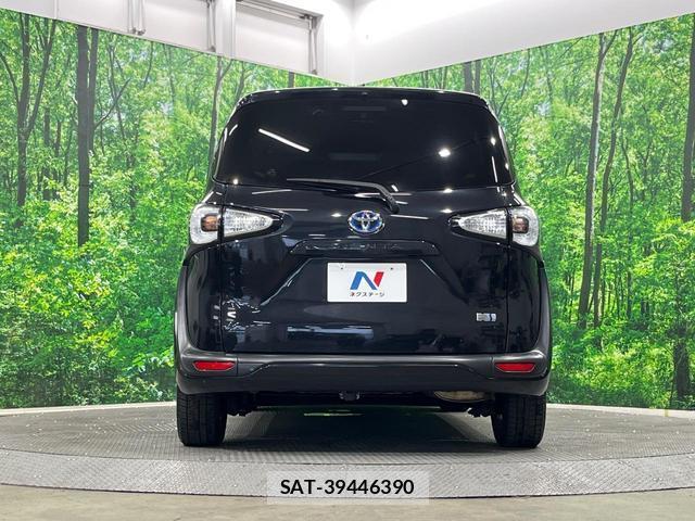 Toyota SIENTA 2017-10 8546859-14