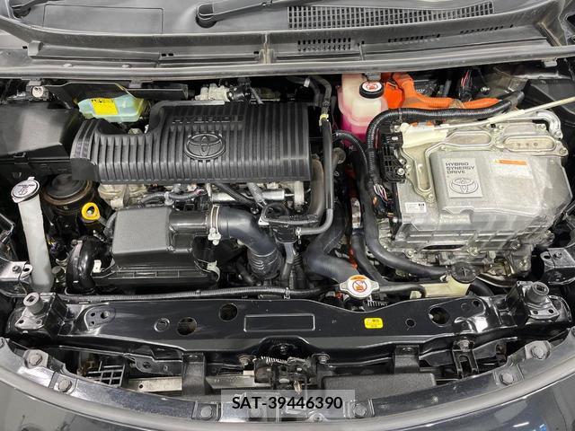 Toyota SIENTA 2017-10 8546859-17