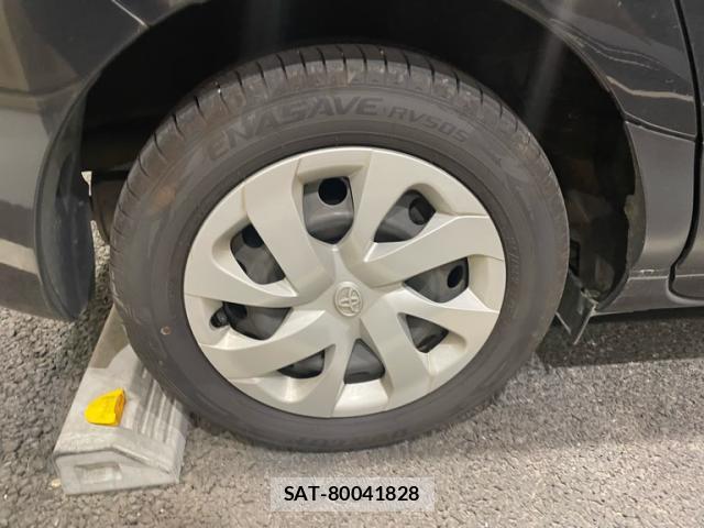 Toyota SIENTA 2015-10 8547439-12