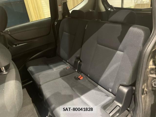 Toyota SIENTA 2015-10 8547439-14