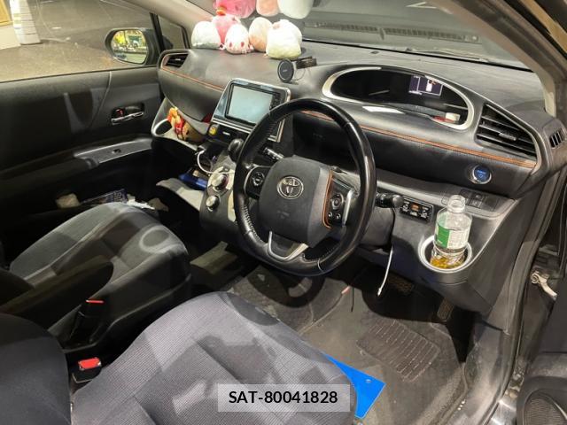 Toyota SIENTA 2015-10 8547439-15