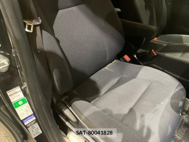 Toyota SIENTA 2015-10 8547439-16