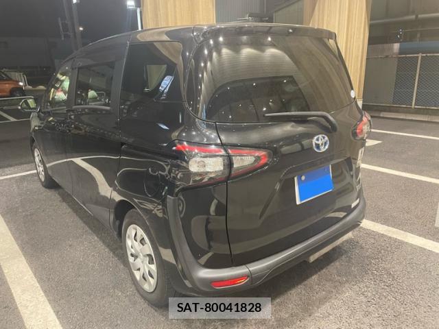 Toyota SIENTA 2015-10 8547439-2