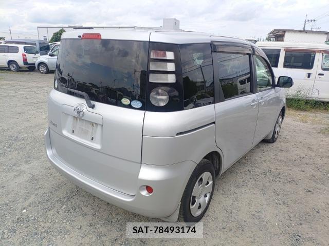 Toyota SIENTA 2007-03 8547513-4