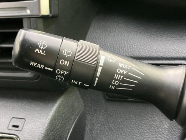 Toyota SIENTA 2021-05 8547721-16