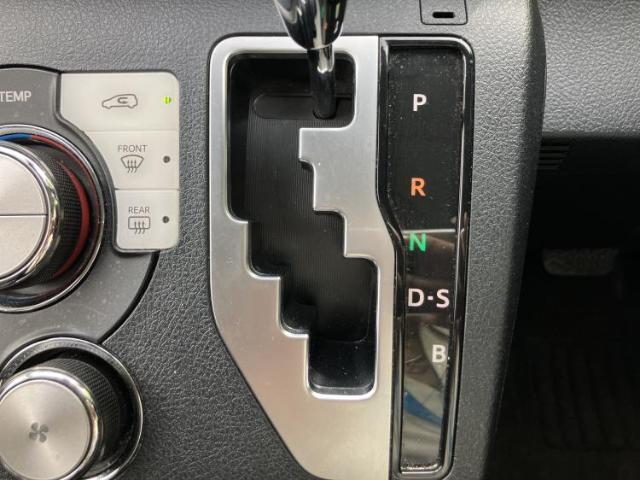 Toyota SIENTA 2021-05 8547721-17