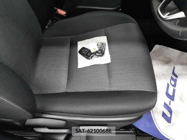 Toyota SIENTA 2021-06 8547838-5
