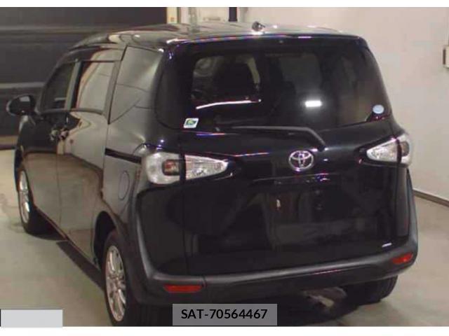 Toyota SIENTA 2015-10 8548156-1