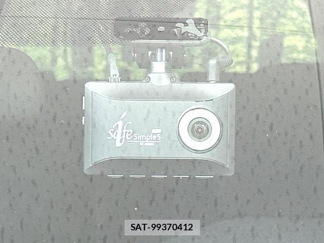 Toyota SIENTA 2016-01 8548631-4