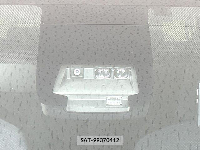 Toyota SIENTA 2016-01 8548631-5
