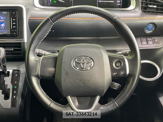 Toyota SIENTA 2018-10 8549009-10