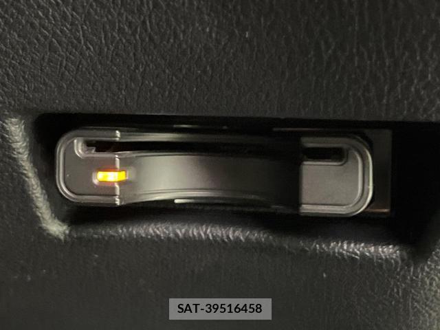 Toyota SIENTA 2019-11 8549200-5