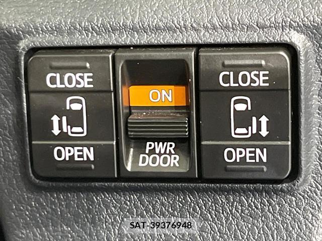 Toyota SIENTA 2020-10 8549506-6