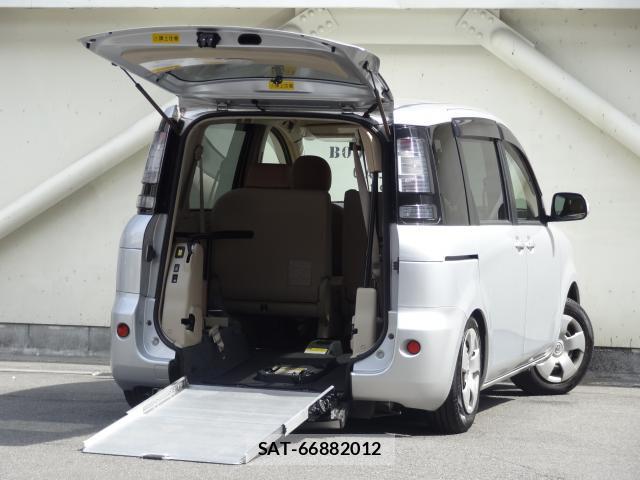 Toyota SIENTA 2013-05 8549725-0